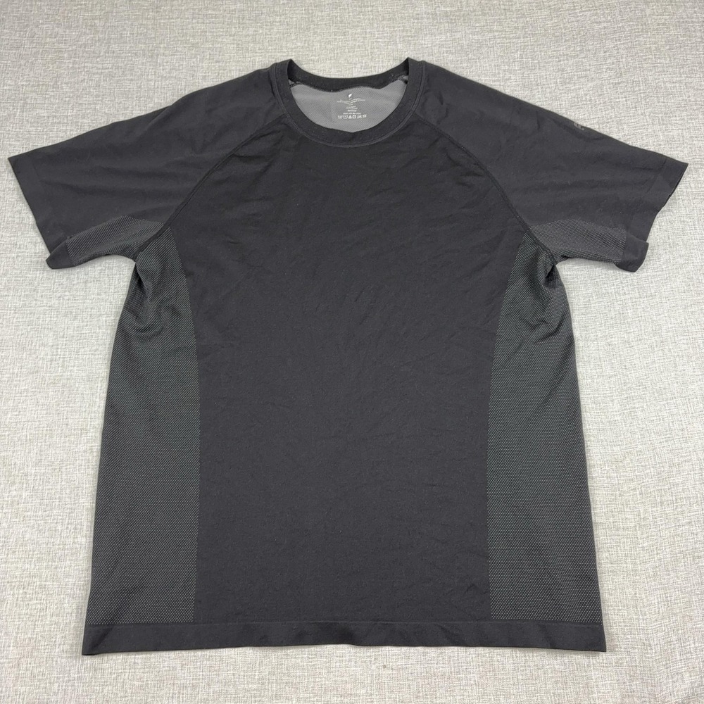 Fabletics Shirt Mens 2XL Gray Short Sleeve Raglan Athletic Training Tee Top